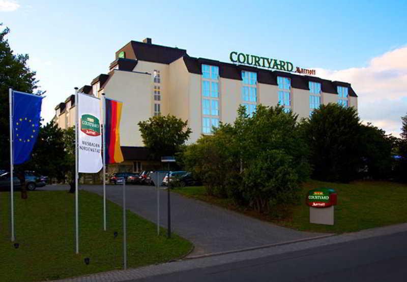 Courtyard By Marriott Wiesbaden-Nordenstadt Екстер'єр фото