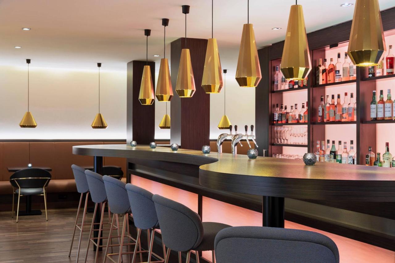Courtyard By Marriott Wiesbaden-Nordenstadt Екстер'єр фото